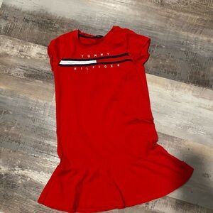 Tommy Hilfiger Vibrant Red Tee girls size 12-14